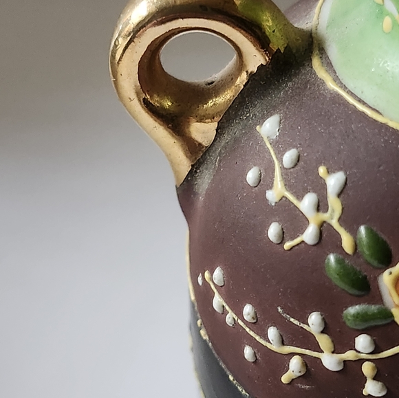 Japanese Hand Painted Small Vase - Picture 12 of 12